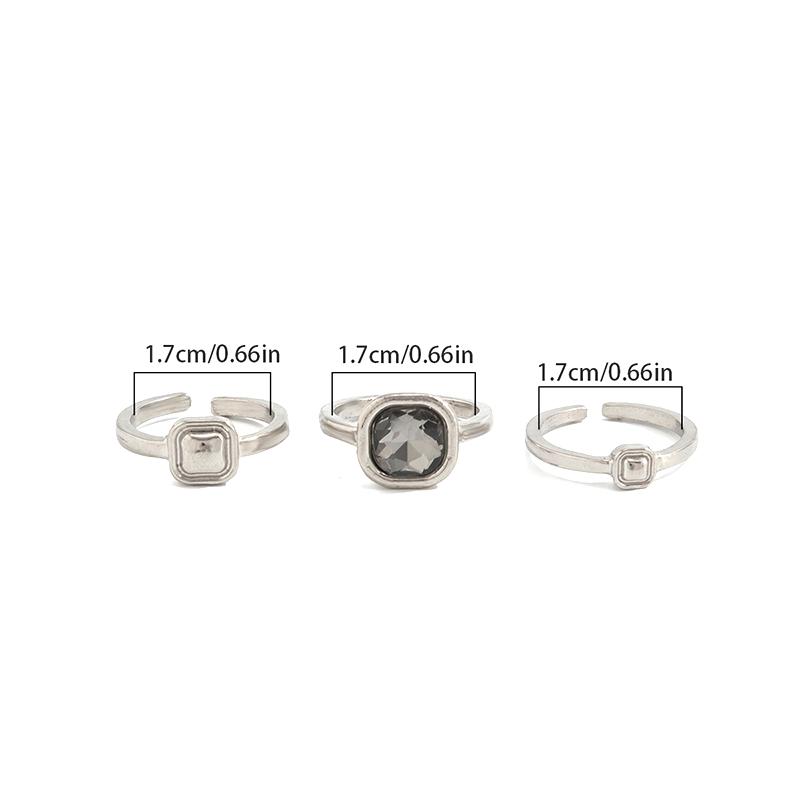 Grey Geometric Ring Women Minimalist Design Silver Color Square Finger Rings Asymmetrical Zircon Daily Wear Jewelry