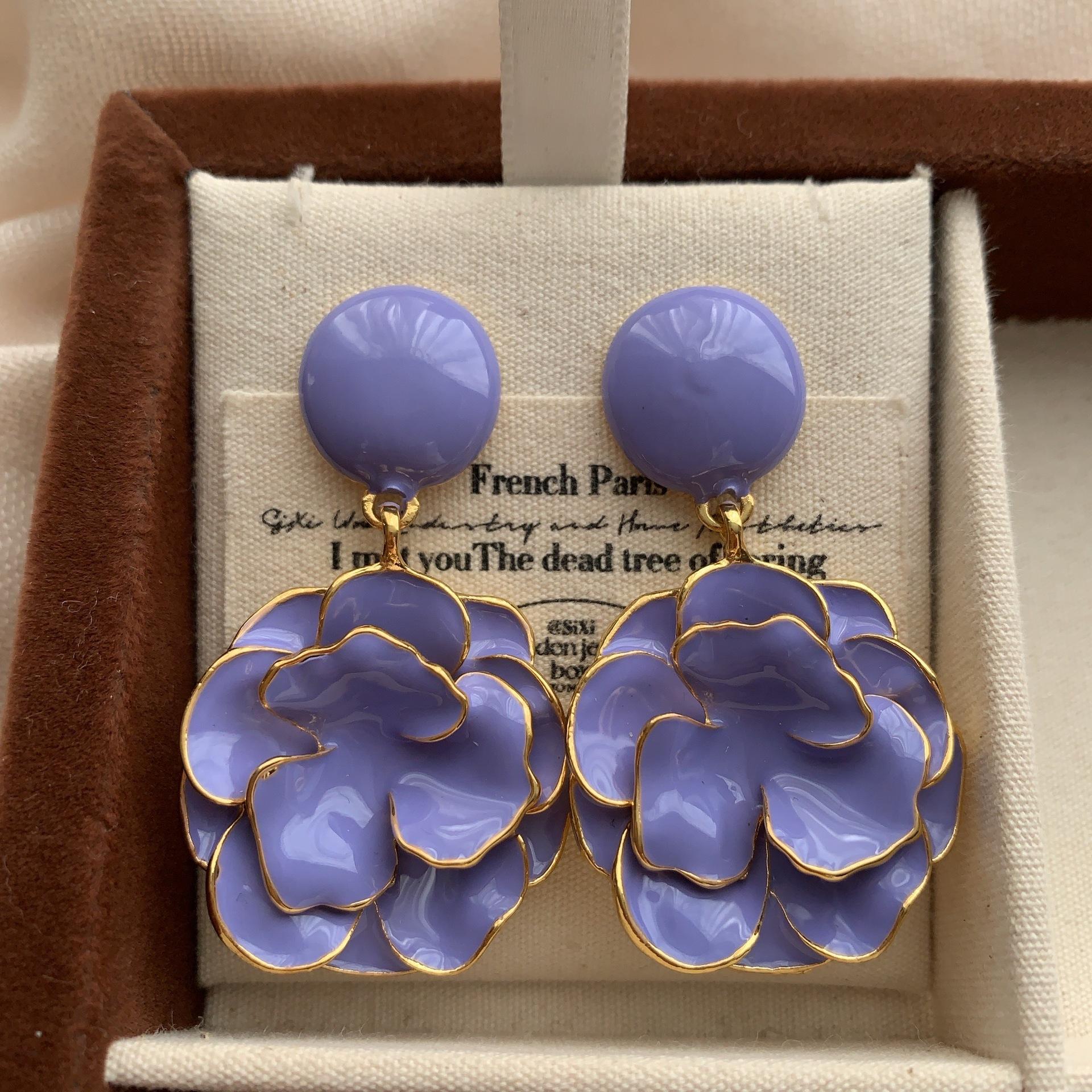 Sweet Petal Stud Earrings, Earrings, Women S Enamel Drip Glaze, Exquisite And Versatile, Light Luxury, Light And Sweet, Elegant, Low-Key And Calm