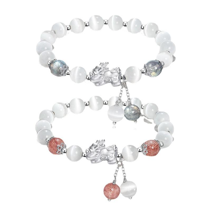 Cat's Eye Stone Bracelet for Women, Unique Design, Exquisite and Luxurious, Pixiu Strawberry Crystal Bracelet