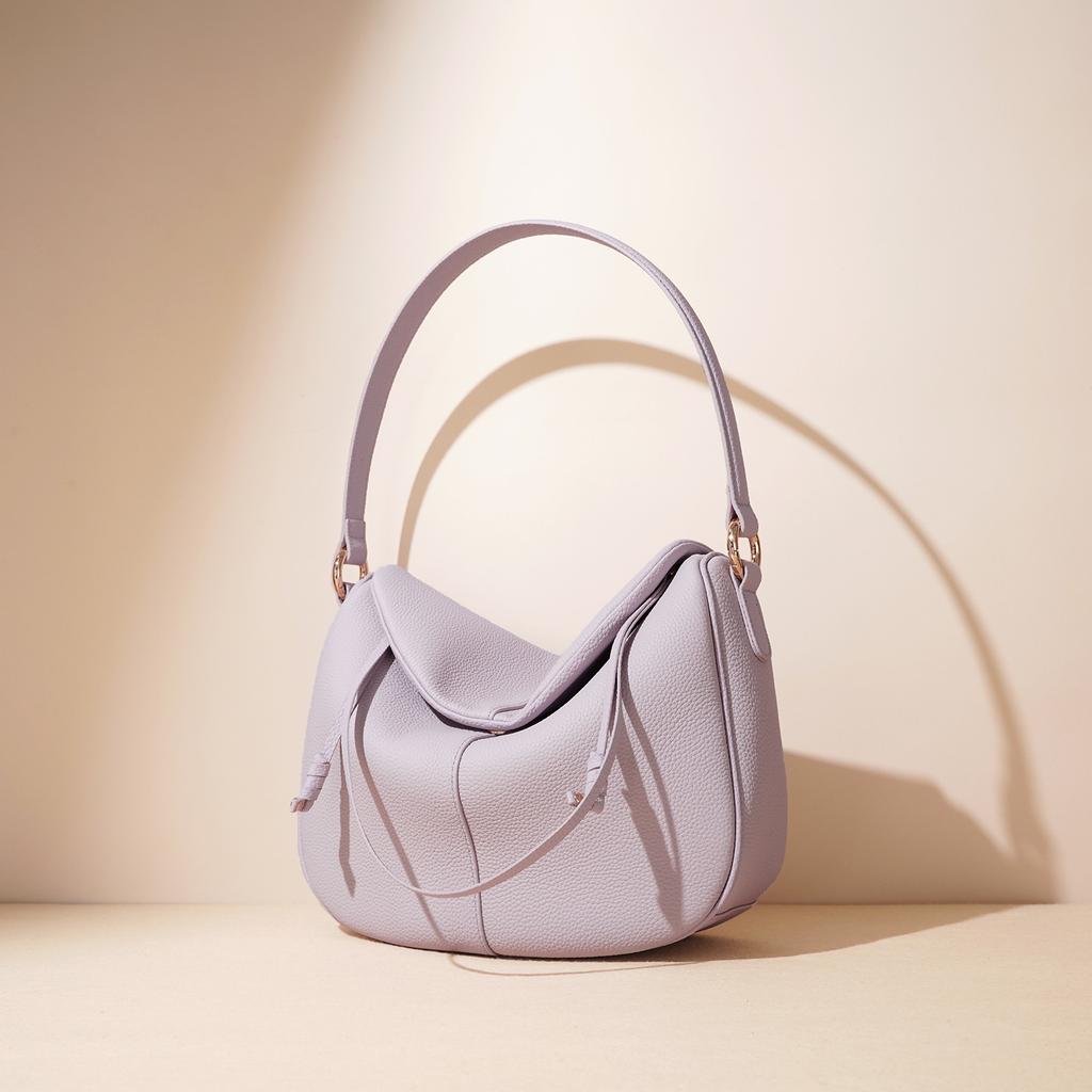 New Shoulder Bag Niche Design High-end Messenger Bag Versatile Simple Leather Women's Bag Casual Commuter