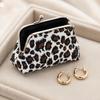 Leopard Print Coin Purse Fabric Change Purse Retro Kiss Lock Coin Pouch for Cash