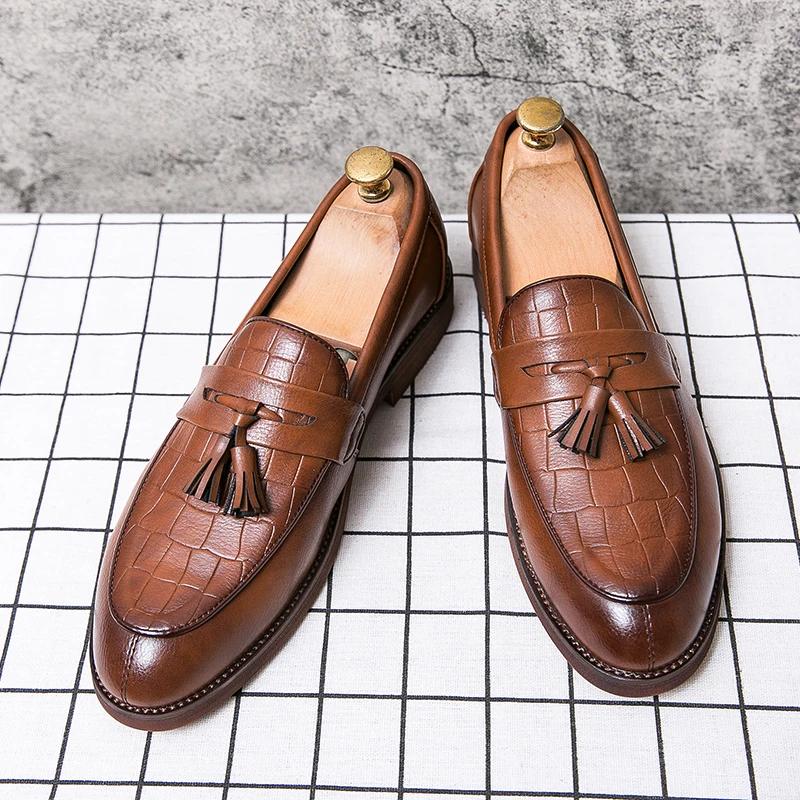 Comfy Leather Men Loafers Soft Lightweight Summer Men's Shoes Stylish Tassel Mens Footwear Slip On Casual Male Driving Flats