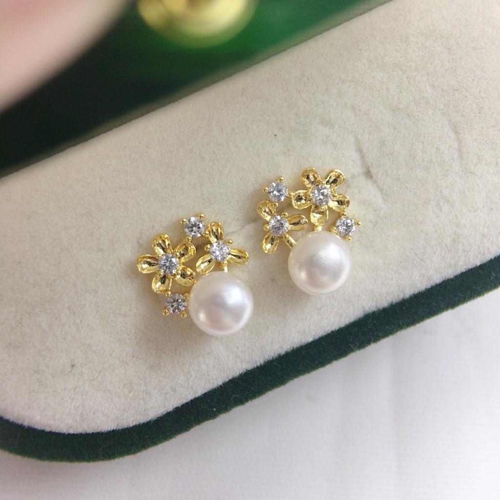 Natural Freshwater Pearl Earrings, Exquisite Small Flowers with Micro Inlaid Zirconia, Fashionable Women's Pearl Earrings for Zhuji