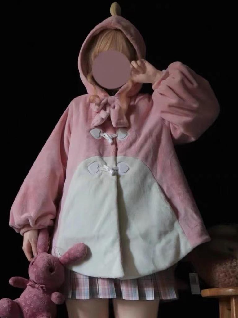 Милий плюшевий плащ-накидка з капюшоном у вигляді динозавра в стилі Лоліта - Затишне оксамитове м'яке пальто для дівчинки на осінньо-зимовий сезон.