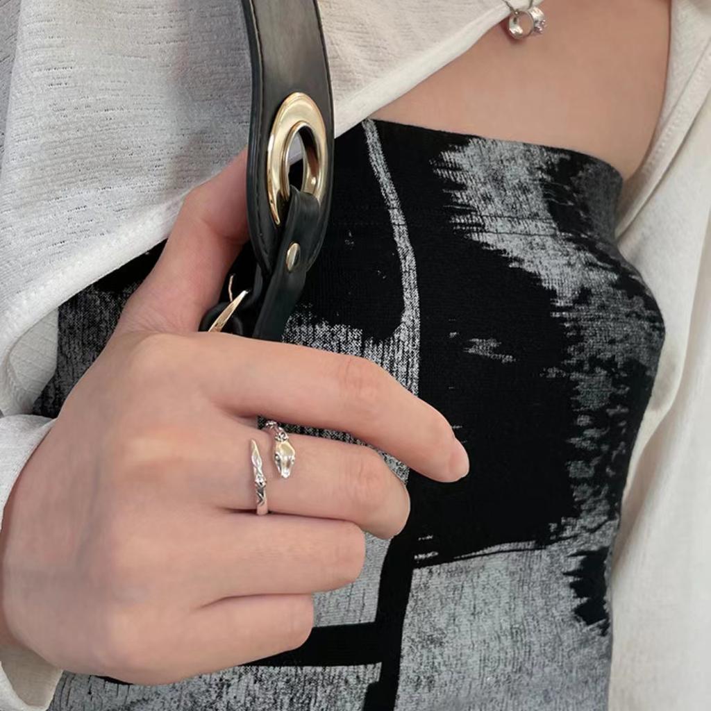 Retro Snake Ring Women's Ins Niche Design Sense Rose Index Finger Ring High Sense Opening Adjustable Ring