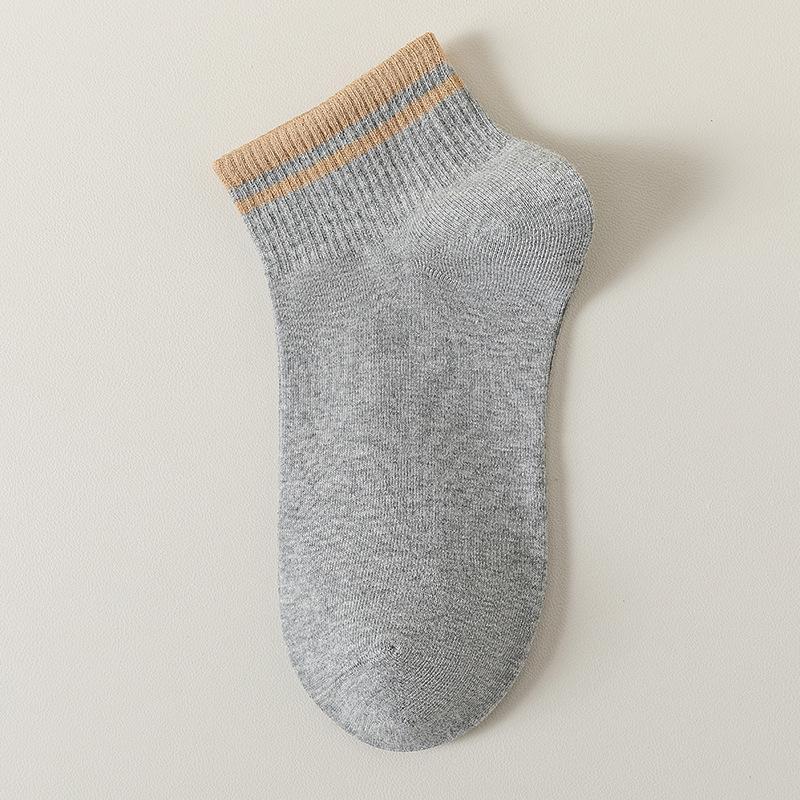 Men's Spring and Summer Thin Cotton Stripe Wicking and Deodorizing Boneless Boat Socks