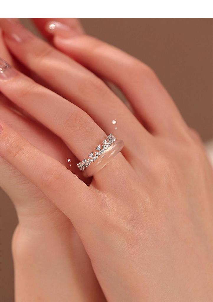 Zirconia Rhinestone Lace Ring: Retro Light Luxury, Exquisite Fashion Jewelry for Women