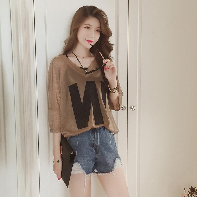 

Женские свободные футболки с коротким рукавом и V-образным вырезом, летние повседневные укороченные топы с буквенным принтом, пуловеры, футболки, уличная одежда, комплект из 2 предметов: футболка и майка XL коричневый