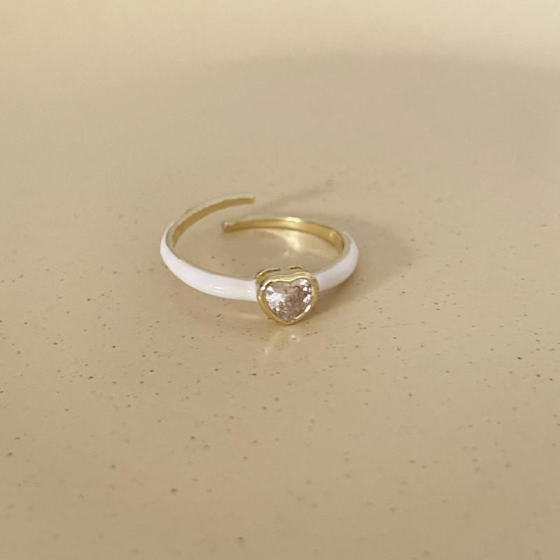 

Heart Vintage Luxurious Ring With Adjustable Design And Sparkling Zirconia Stones For Women Stylish J2906