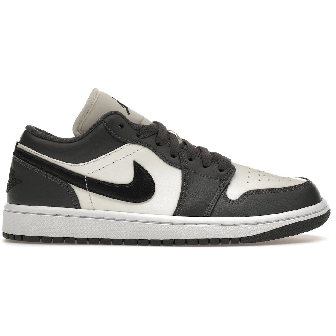 

Sneaker Jordan 1 Low Dark Grey (Women s)(DC0774-102) 38.5