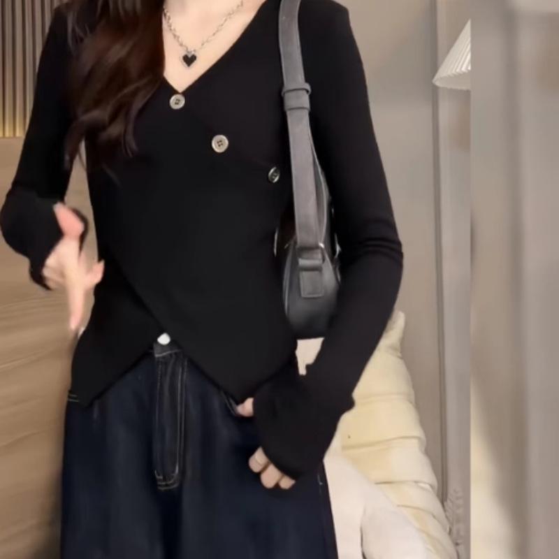 Korean Irregular V-Neck Long-Sleeve T-Shirt for Women, Autumn Petite, Sweet and Slimming Waist-Cinched Base Layer