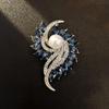 Elegant Rhinestone Animal Brooch: High-End Flower Design for Women's Coats and Accessories