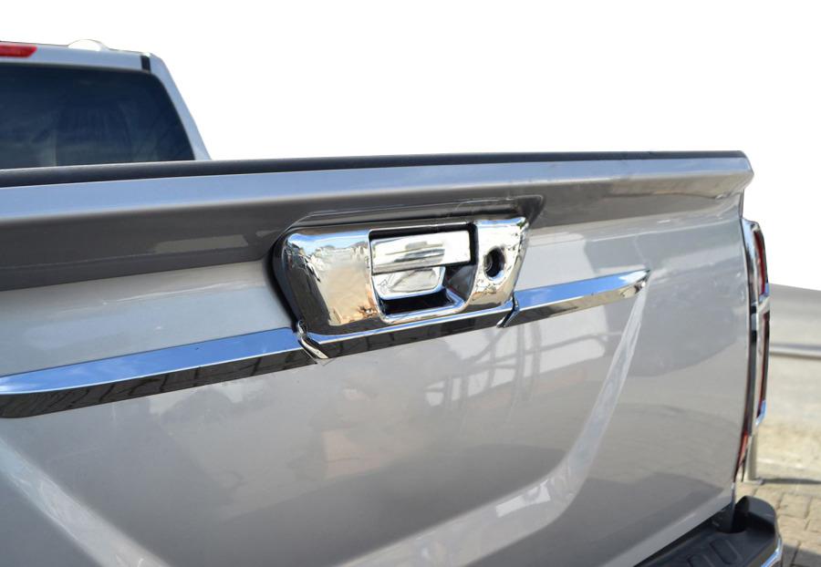 

Накладка на заднюю ручку (без камеры, нерж) для Nissan Navara/NP300 2016- гг