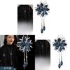 Flower Pendant Long Necklace With Silver Alloy Chain For Winter Fashion Women