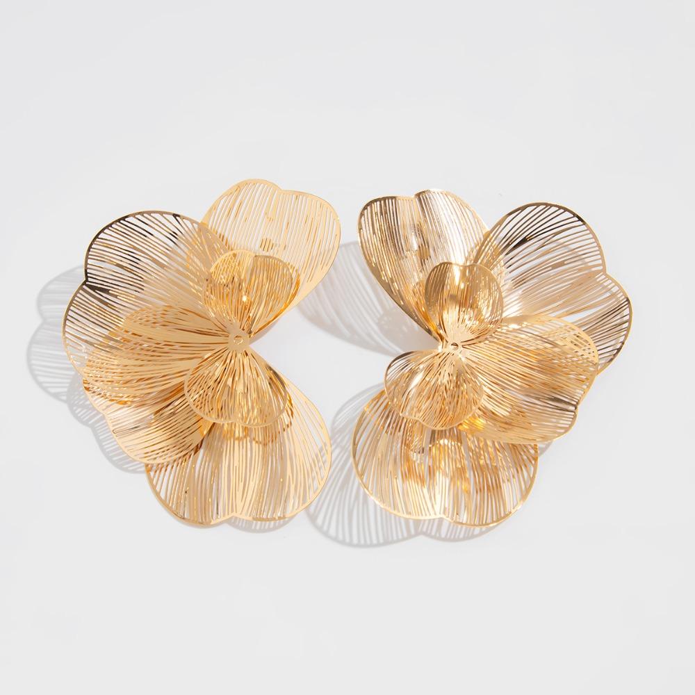 Goldene Piercing-Ohrringe Übertriebene Ohrstecker Neue Blütenblatt-Blumenstecker Geschenke