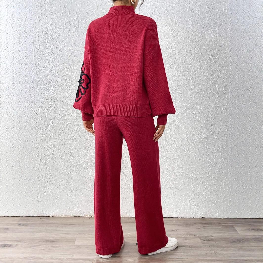 

Женский осенне-зимний комплект: Пуловер с рукавами-фонариками, вышитый лентами, повседневные брюки широкого кроя, брюки прямого кроя - комплект из двух предметов XL красный