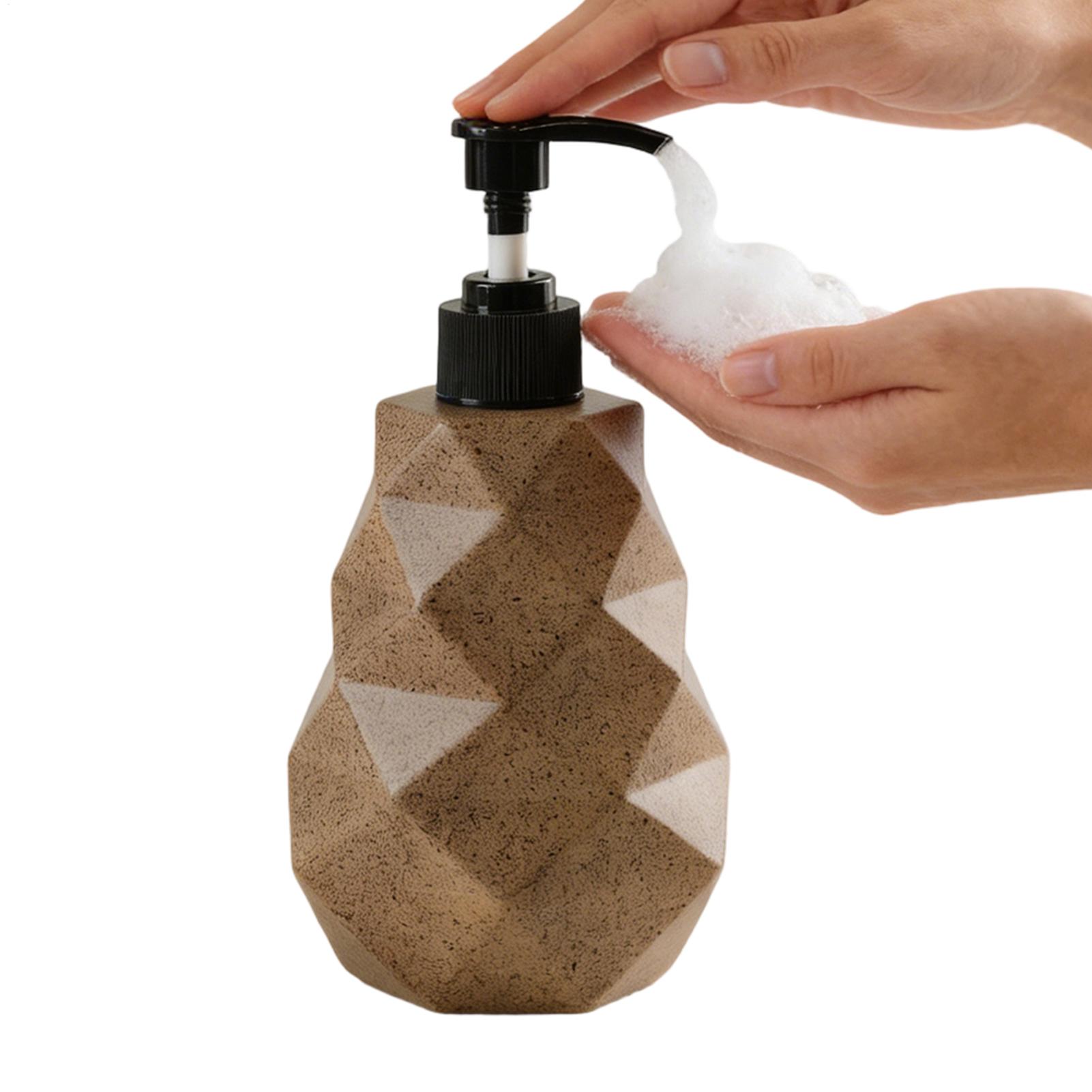 Geometric Shaped Resin Soap Dispenser Diamond Grid Filling Hand Soap Dispenser Refillable Bathroom Countertop Soap Dispenser CN