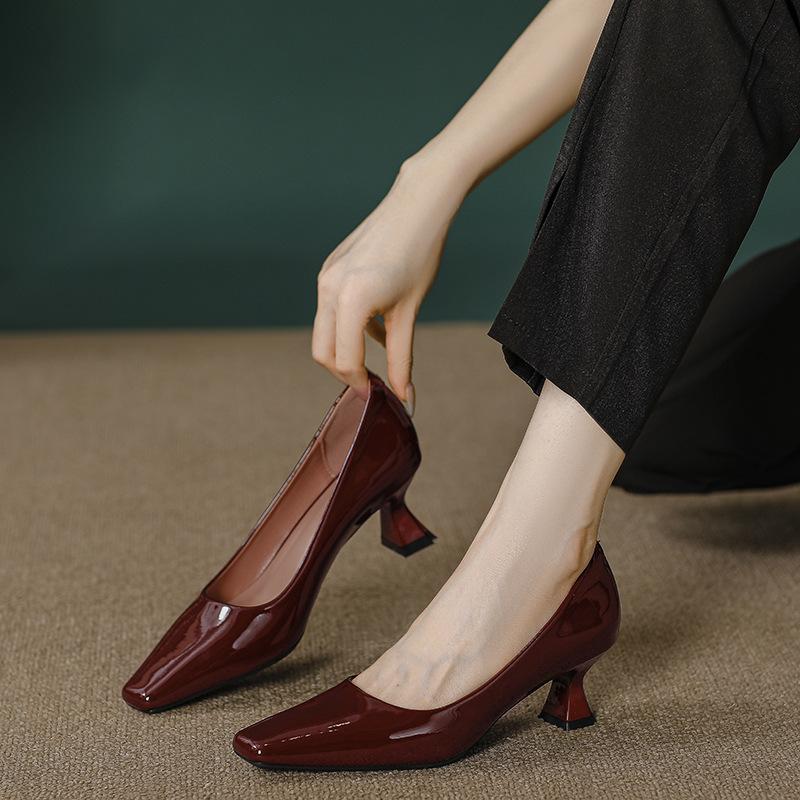 High Heels Women's Thin Heels Black Temperament Professional Women's Shoes 2025 New Small Fresh Fruit Green Square Head French Single Shoes