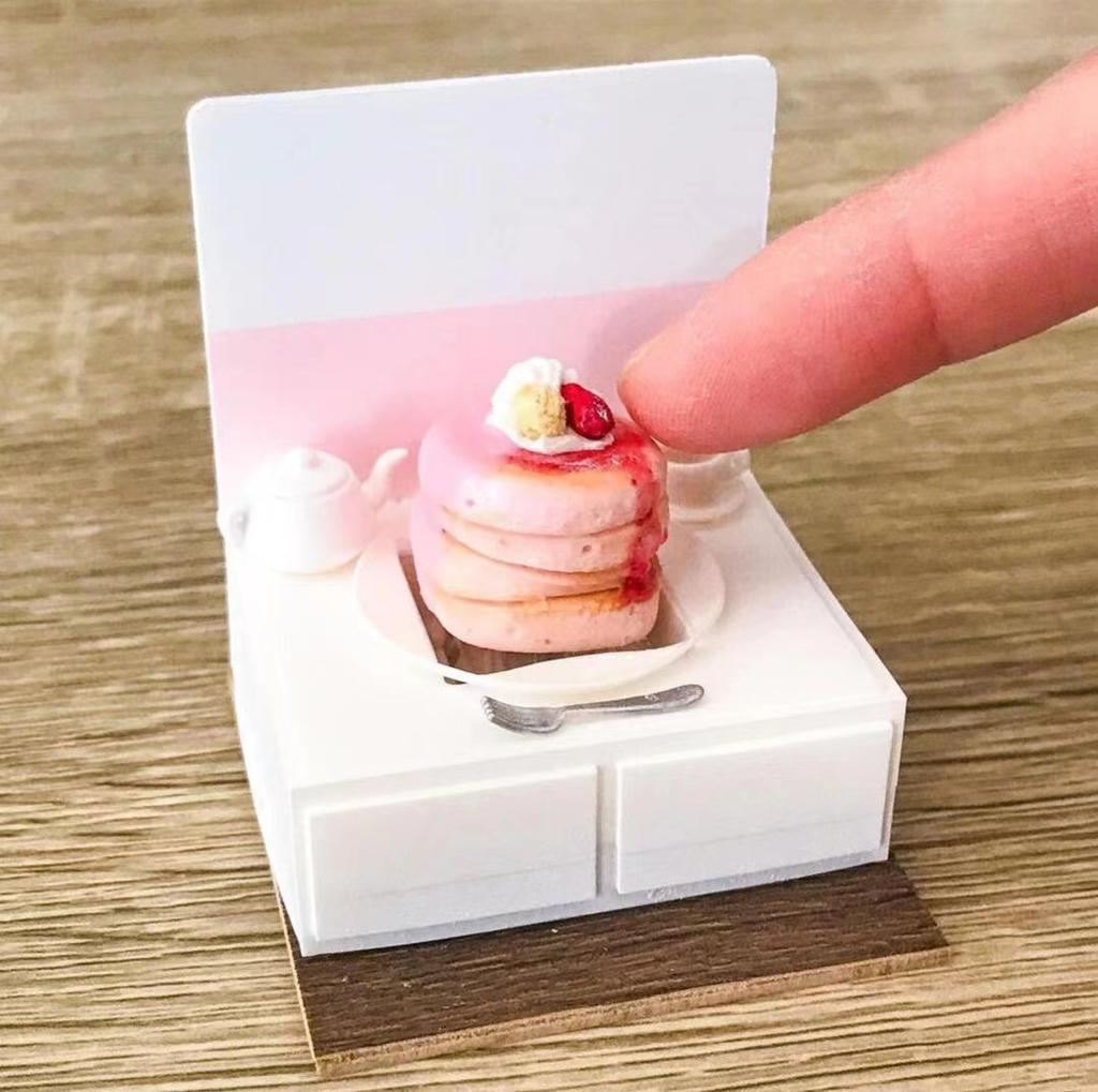 Simulation gourmet keycaps, cream strawberry muffins,  pancakes, personalized niche mechanical keyboard keys keyboard keyboard