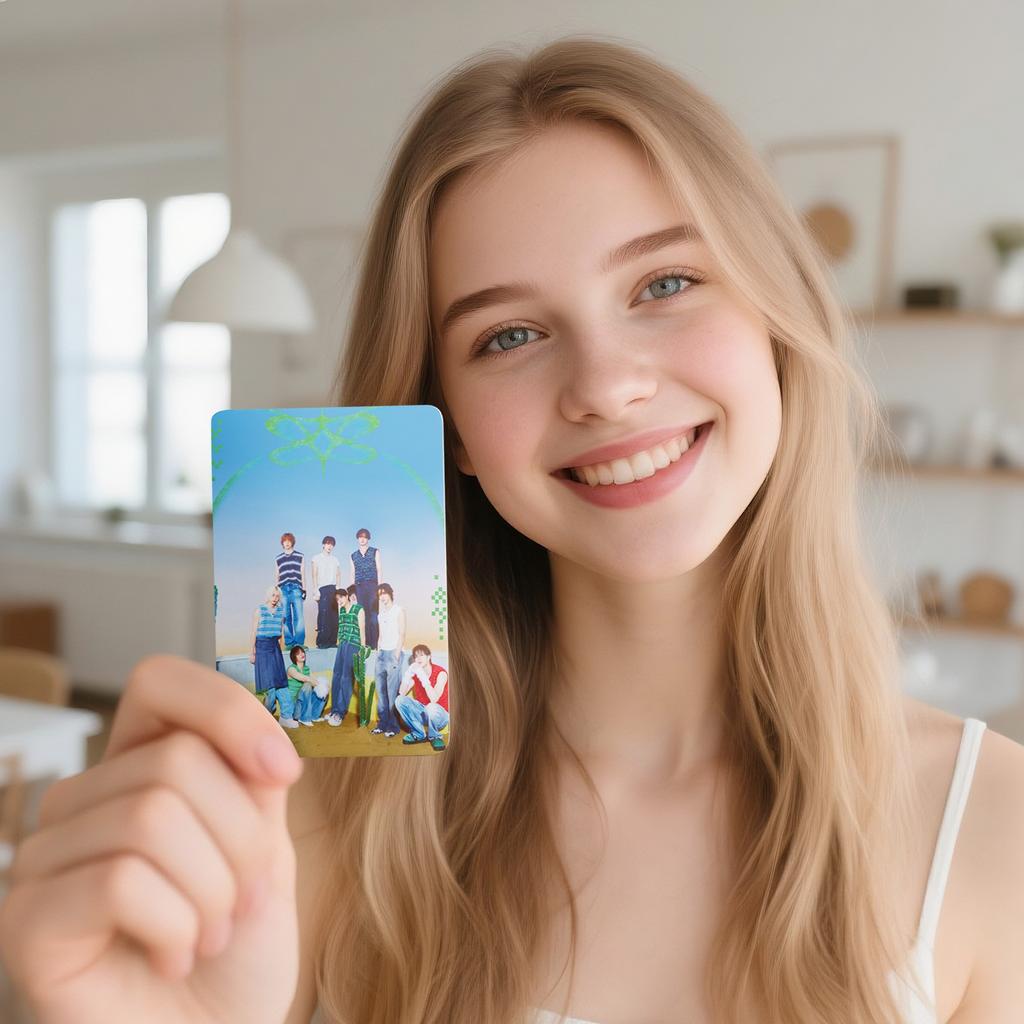 Photos Of Well-known Men's Group Stars, Collectible Small Cards, Collectible, Gifts Suitable For Stars