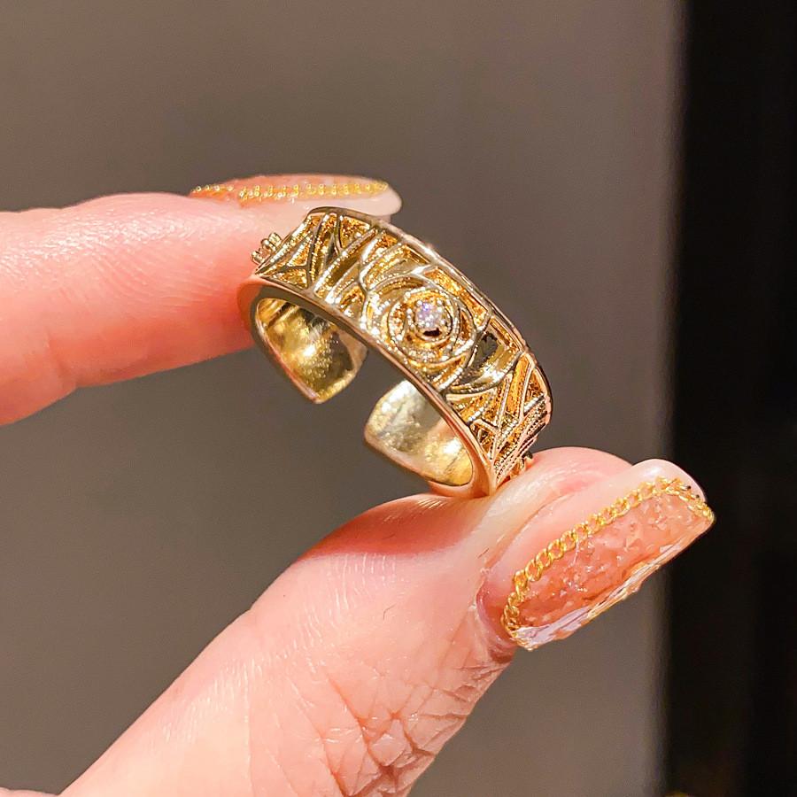 Elegant Gold Plated Zircon Flower Ring For Ladies Formal Wear StyleC