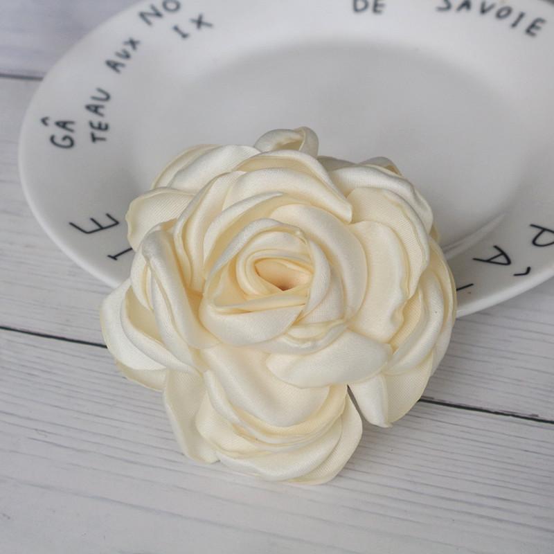 

5 шт. 8 см Искусственные атласные розы Тканевые вьющиеся цветы Одежда Платье Декор DIY Бутик Свадебное украшение бежевый