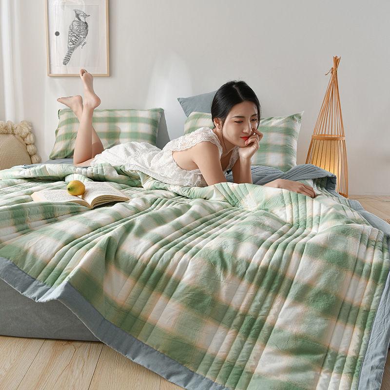 Simple Modern Air Condition Thin Blanket Summer Quilt Cotton Fluffy Plaid Blanket on The Bed Comfortable Comforter