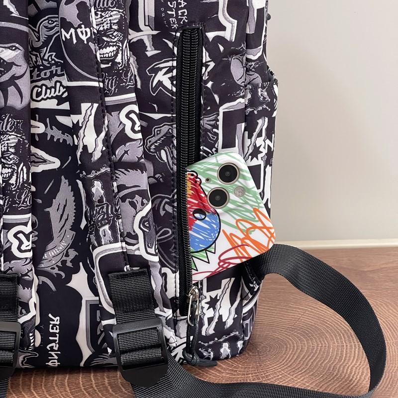 Middle School Students' Large Capacity School Bag Unisex Waterproof Backpack Graffiti Print Backpack