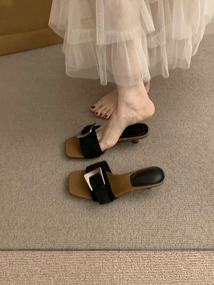 Thin Heels Are Not Tired, Feet Are Open-toed, Cool Slippers, Women Wear New Belt Buckles, Square Head, One-word Slips.