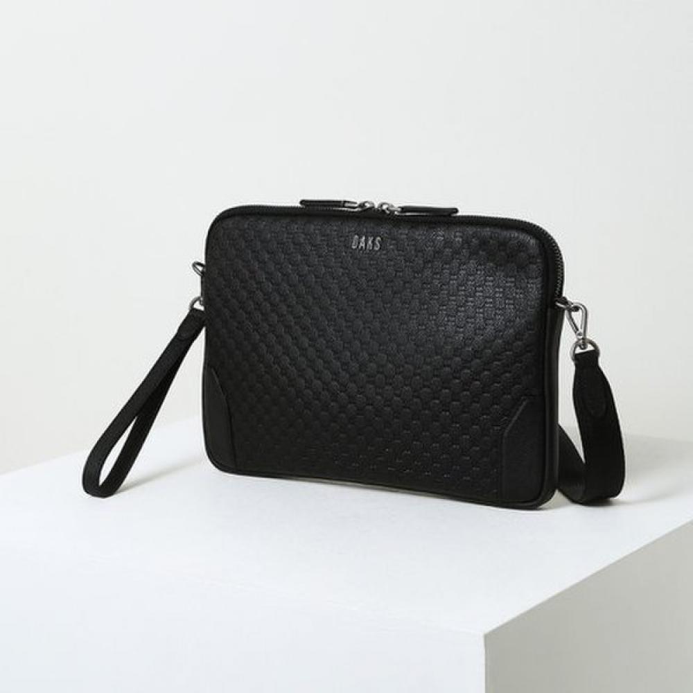 

Daks Black Dd Pattern Leather Clutch Crossbody Dbba5f013bk Single option