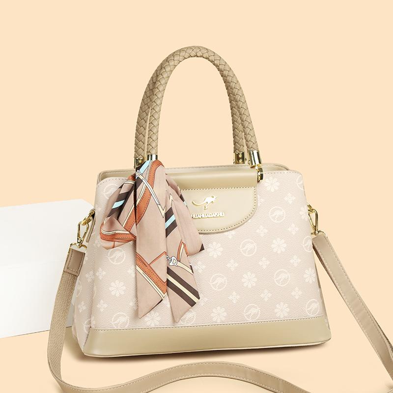 Fashionable Large Capacity Shoulder Bag, Winter New Item, Niche Travel, Large Capacity Old Flower Mother Crossbody Bag