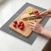 2-teilige rutschfeste Arbeitsplatten-Trockenmatte, zusammensteckbare Platzmatte, praktische isolierte Matte, Spülbeckenrand