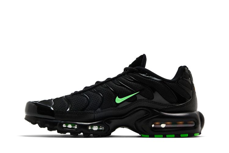 Nike Air Max Plus Negro Verde Strike