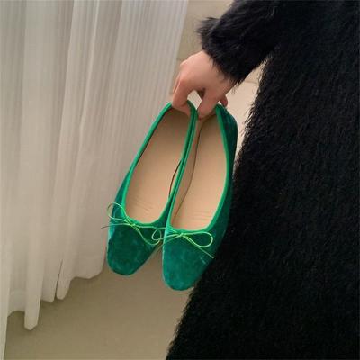 French Retro Velvet Bow Single Shoes Women's 2024 New High-end Square Head Gentle Grandma Shoes Soft-soled Ladyshoes