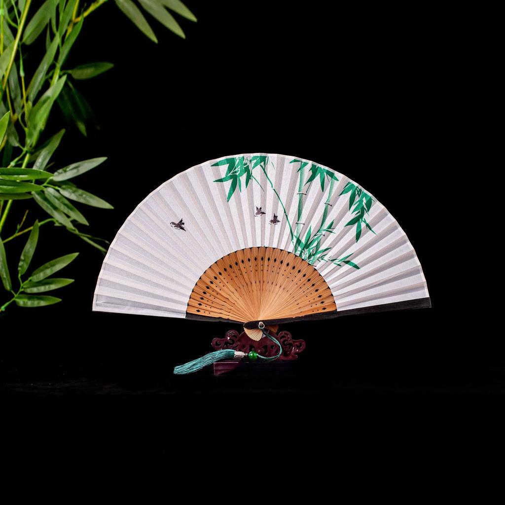 Japanese Folding Fan Handmade Decorative Kanagawa Wave Foldable Fan Handheld Vintage Hand Fans For Women Portable Folding F