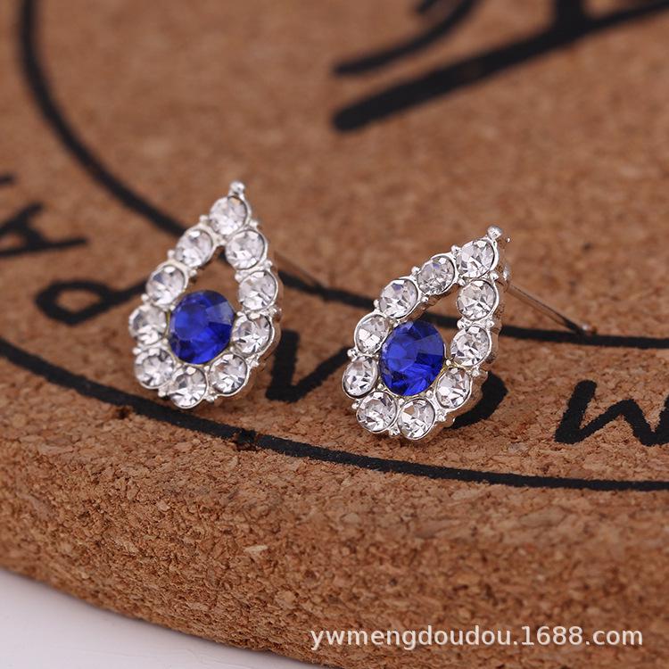 Flower Zircon Earrings, Pearl Studs, Ladies' Heart-shaped Geometric Set with Zirconia Gemstone Accessories Earrings