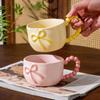 Stilvolle Keramik-Kaffeetasse mit Schleifenknoten für Büro und Zuhause