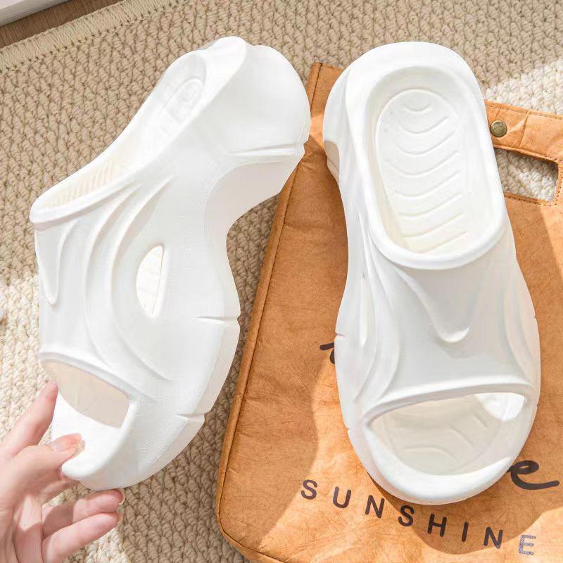 Summer Women's Thick Soled slippers Anti slip  Beach Sandals EVA ultra Soft Cool slippers