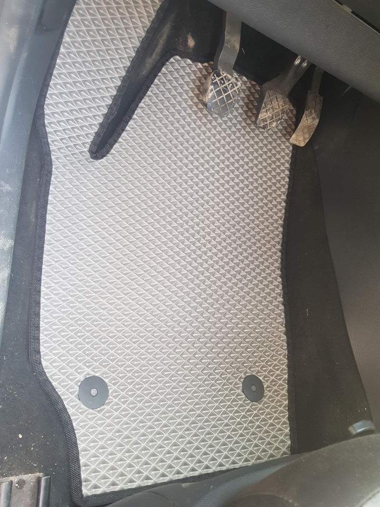 

Килимки EVA (сірі) для Skoda Fabia 2007-2014 рр.