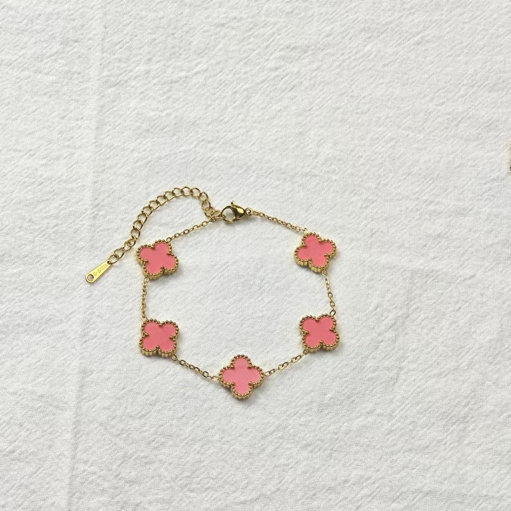 Four-leaf Clover Bracelet Five-flowered Titanium Steel Does Not Fade Women's 18K Lucky Clover Good Luck Hand Jewelry