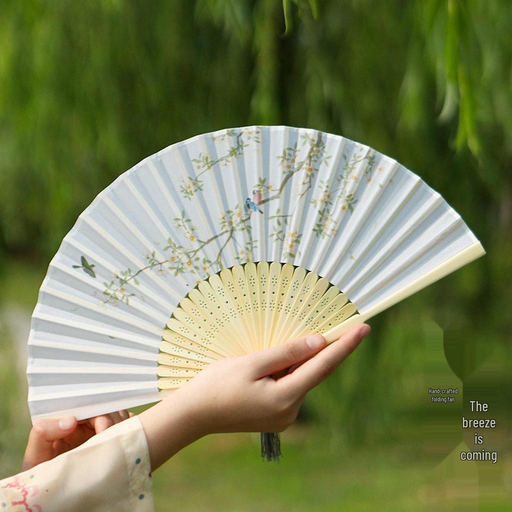Er Qing Ancient Chinese Hanfu Dance Fan: Portable Silk Fan for Women