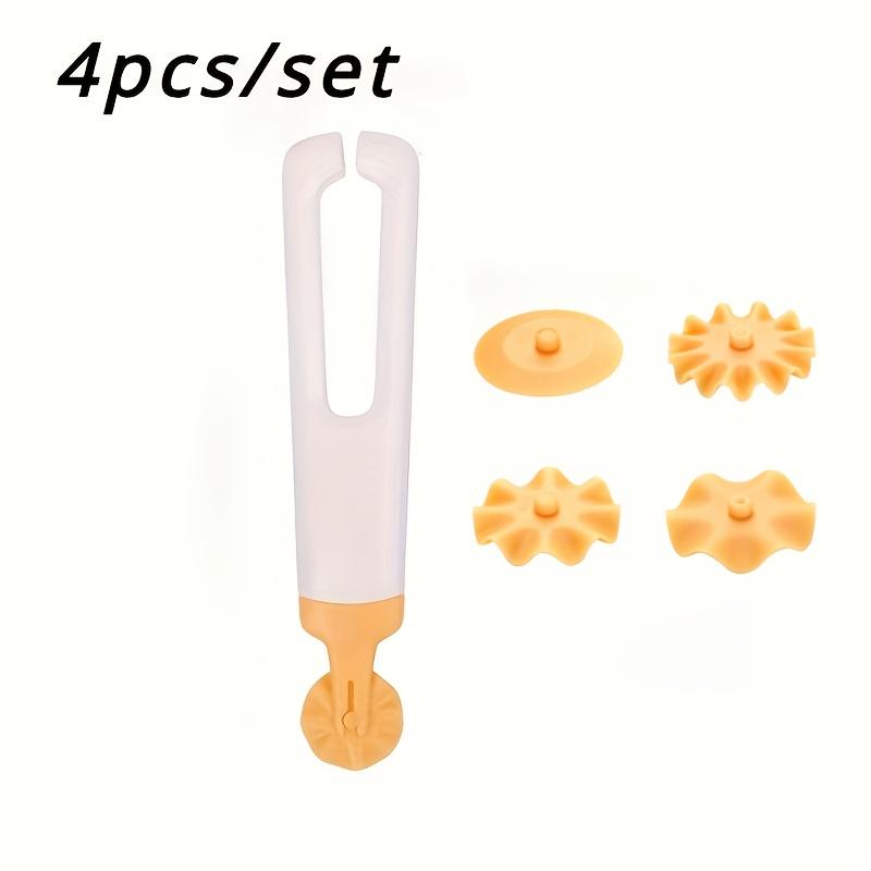 

4-in-1 Pastry Wheel Cutter Set - Durable and Easy to Use - Roller Mold for Baking and Fancy Dough Cutting - Suitable for Pastry