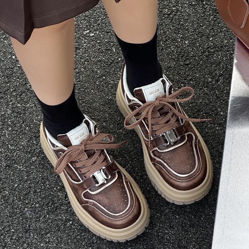 Old platform white shoes board shoes women's 2025 autumn new shoes big head casual shoes versatile breathable dirty shoes