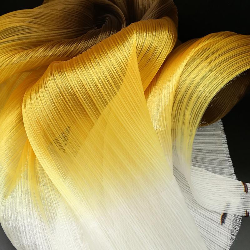 Shiny Pleated Organza Fabric for Elegant Wedding Dress Styling