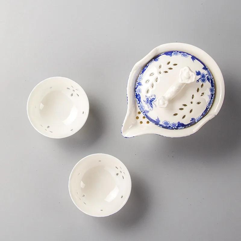 Blue and White Porcelain Travel Tea Set 1 Pot 2 Cup Coffee Teapot for Tea in a Cup Gaiwan Cups and Mugs Teacups Teeware Teware