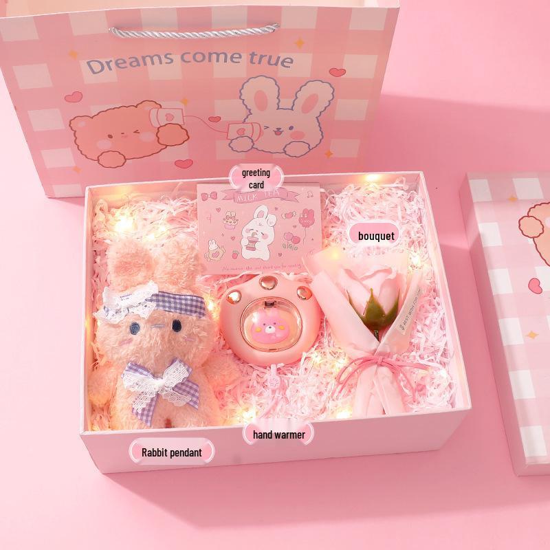 Winter Gift Box for 10-Year-Old Girls: Warm and Practical Birthday Present for Kindergarten and Primary School Students