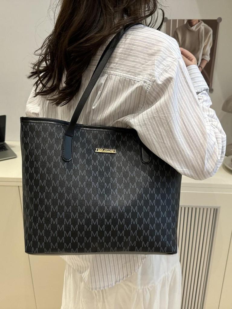 2025 Summer Women's French Tote: Large Capacity Solid Color Shoulder Handbag with Letter Design
