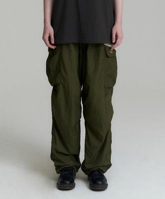Kaegteoseudoneosmakes Nylon Pin-Tuck Cargo Pants - Green