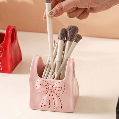 Elegant Ceramic Pen Holder Handmade Craft Decorative Desktop Storage Box Creative with Bowknot Desk Sundries Organizer
