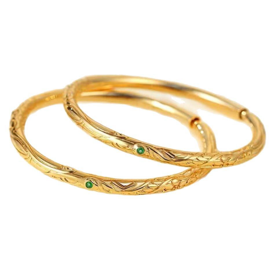 Ne Zha Gold-Plated Qiankun Ring Bracelet: Unisex Anime-Inspired Bangle Jewelry.